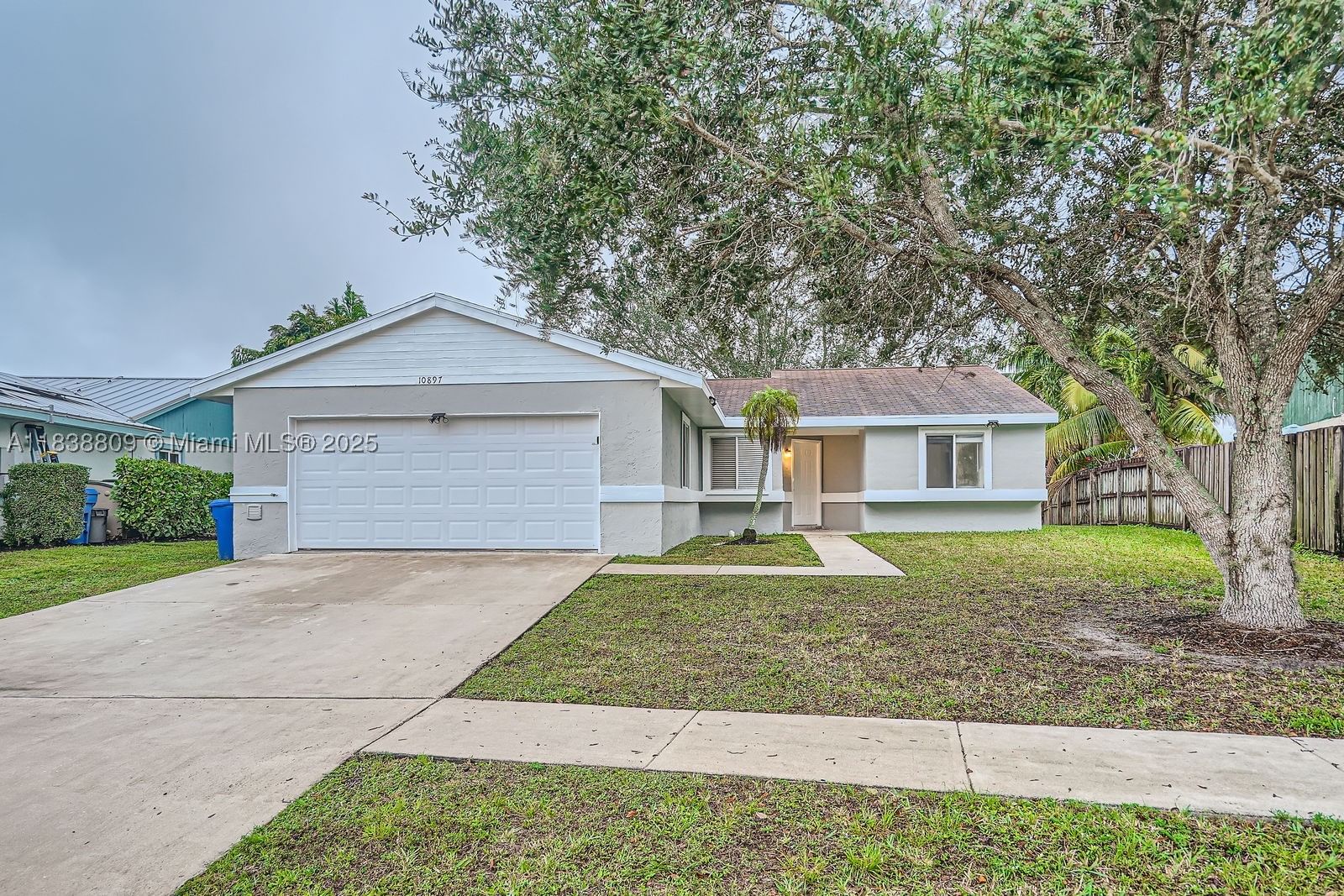 Real estate property located at 10897 Grandview Ct, Palm Beach, Counterpoint Estates 11, Royal Palm Beach, FL