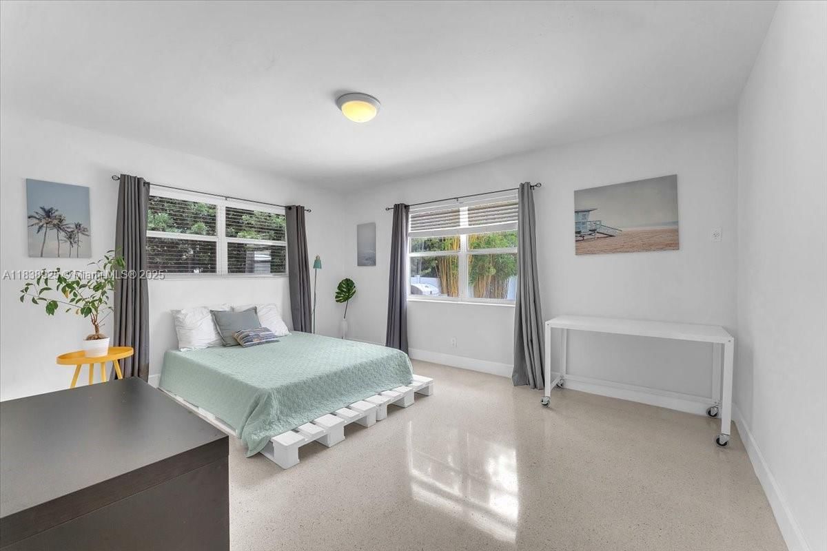 Real estate property located at 952 Hollywood Blvd, Broward, Hollywood Lakes Section, Hollywood, FL
