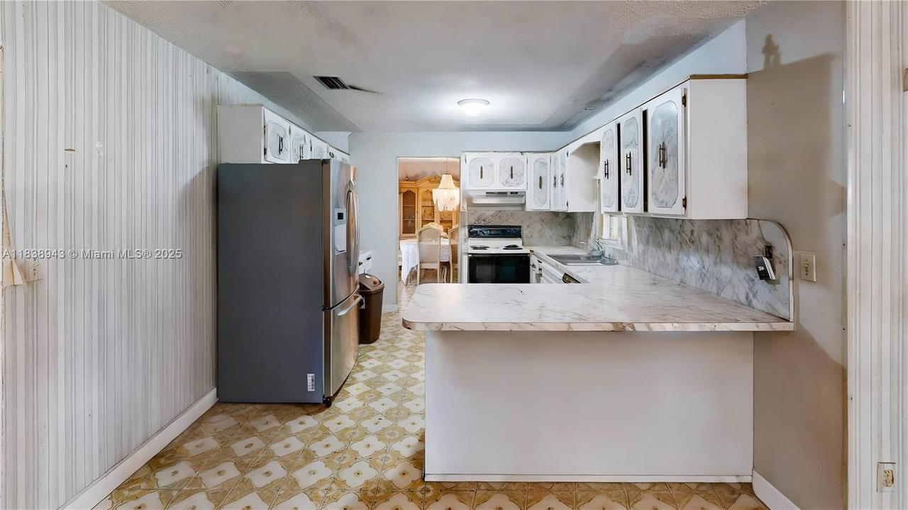 Real estate property located at 3005 108th Ct, Miami-dade, Ance Sub, Miami, FL