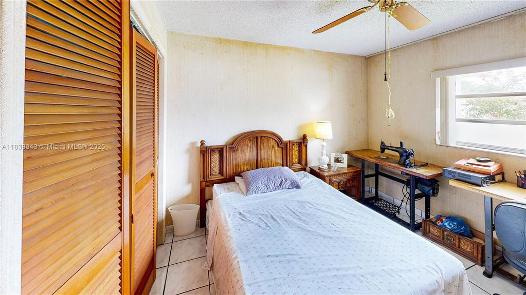 Real estate property located at 3005 108th Ct, Miami-dade, Ance Sub, Miami, FL
