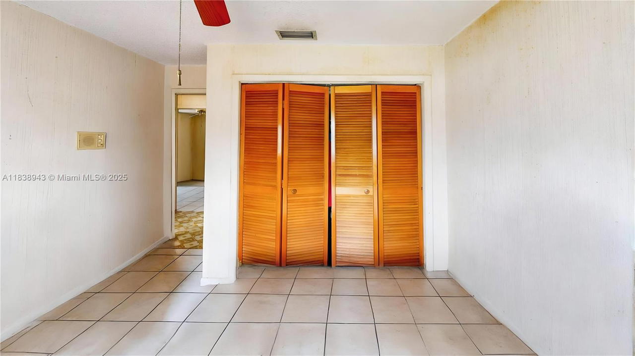 Real estate property located at 3005 108th Ct, Miami-dade, Ance Sub, Miami, FL