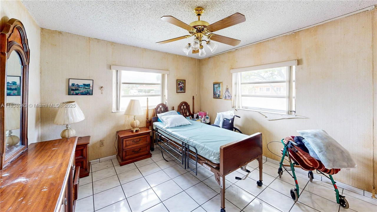 Real estate property located at 3005 108th Ct, Miami-dade, Ance Sub, Miami, FL
