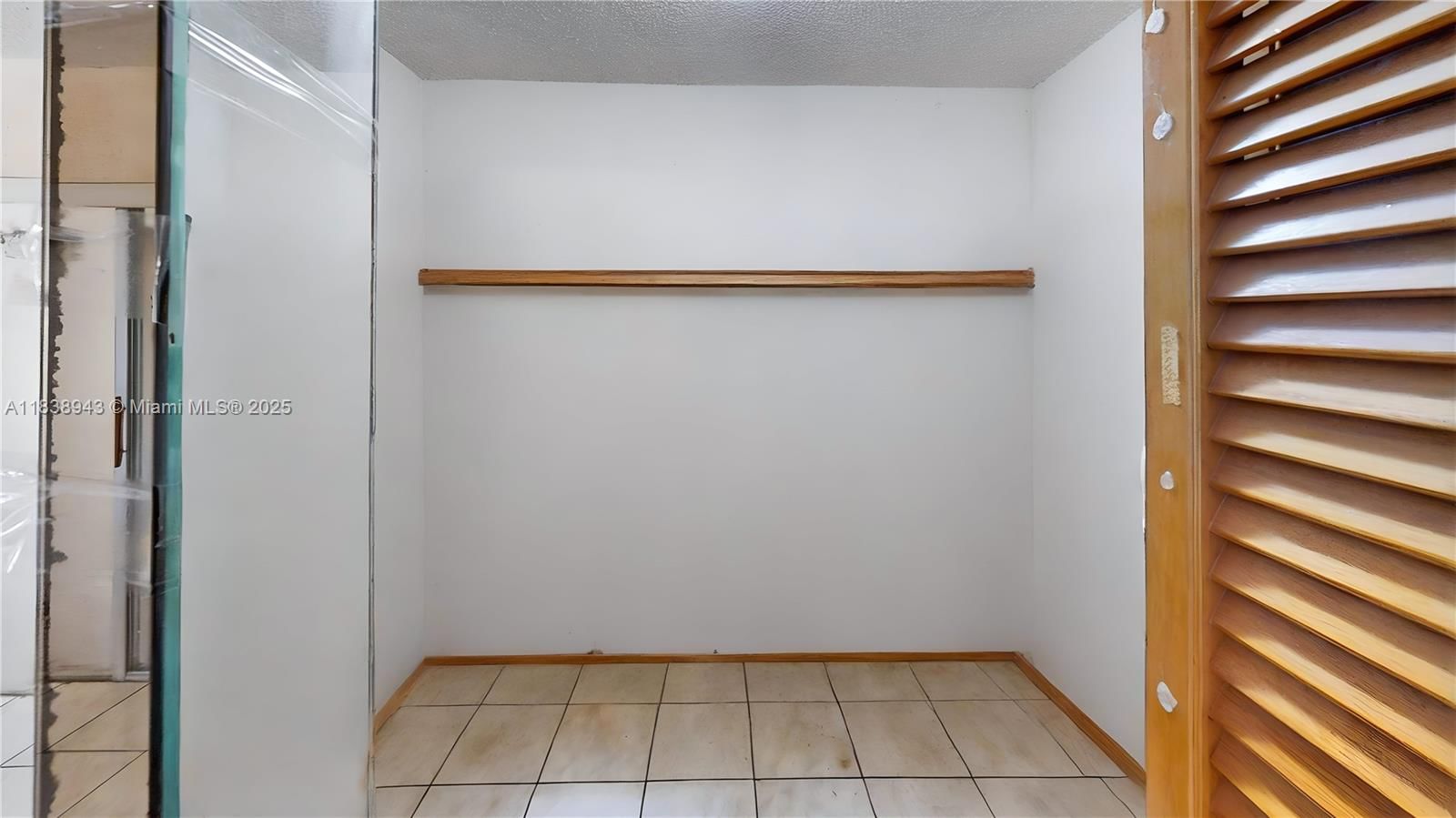 Real estate property located at 3005 108th Ct, Miami-dade, Ance Sub, Miami, FL