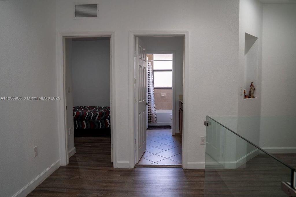 Real estate property located at , Miami-dade, Bellagio, Hialeah, FL
