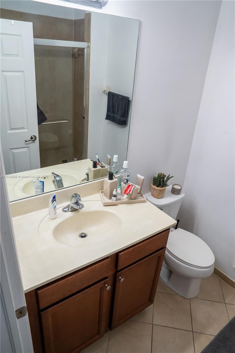 Real estate property located at , Miami-dade, Bellagio, Hialeah, FL