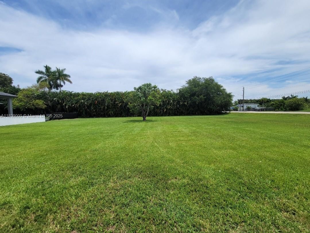 Real estate property located at 6411 56th St, Broward, North Acres, Davie, FL