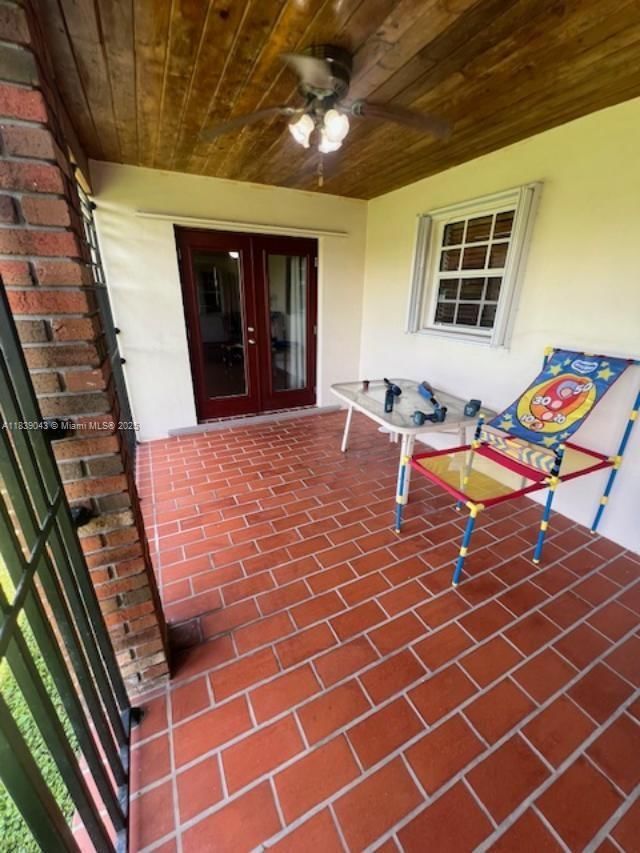 Real estate property located at 13930 16th Ter, Miami-dade, Domari Sub, Miami, FL