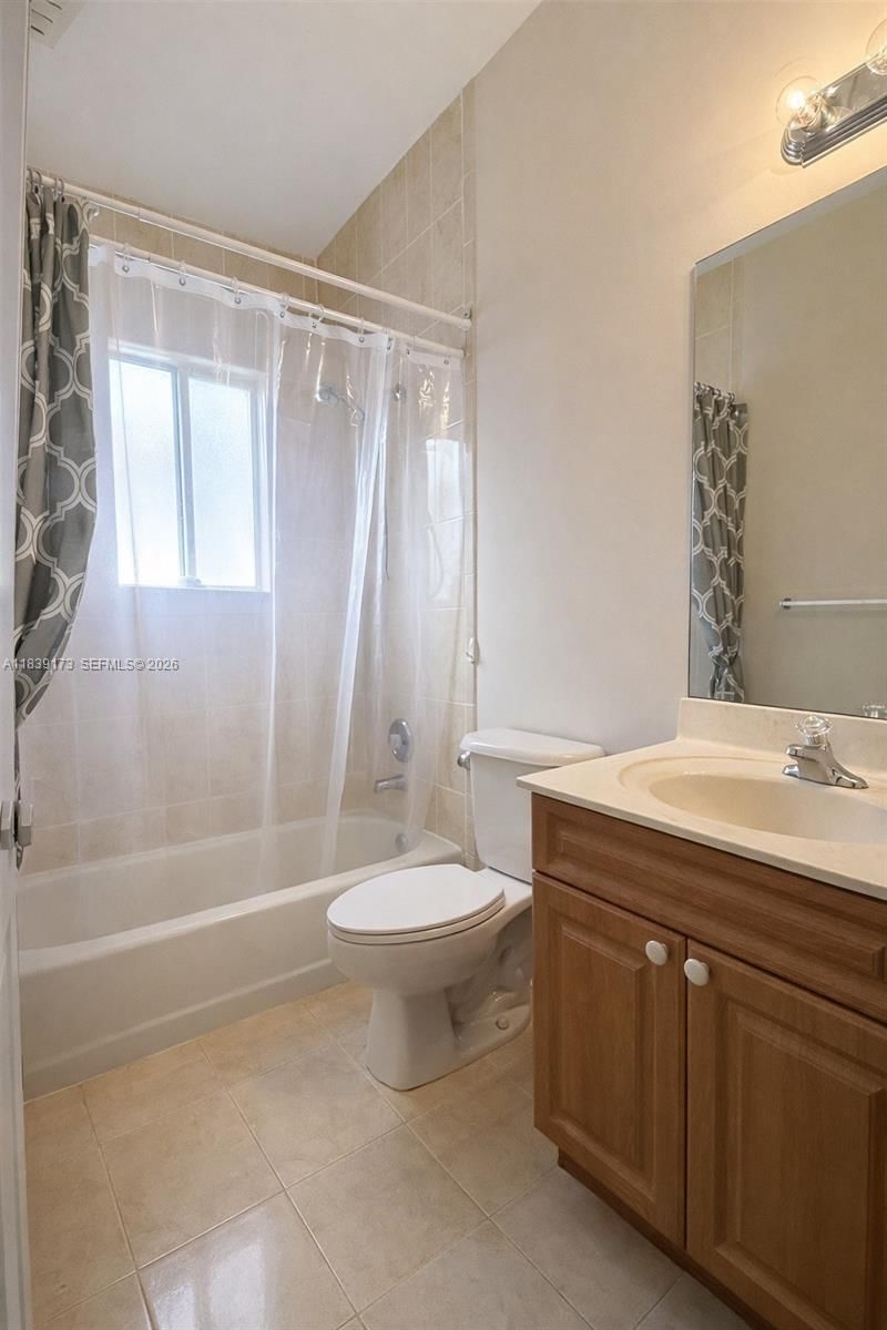 Real estate property located at 232 32nd Ter, Miami-dade, Fernandos Place, Homestead, FL