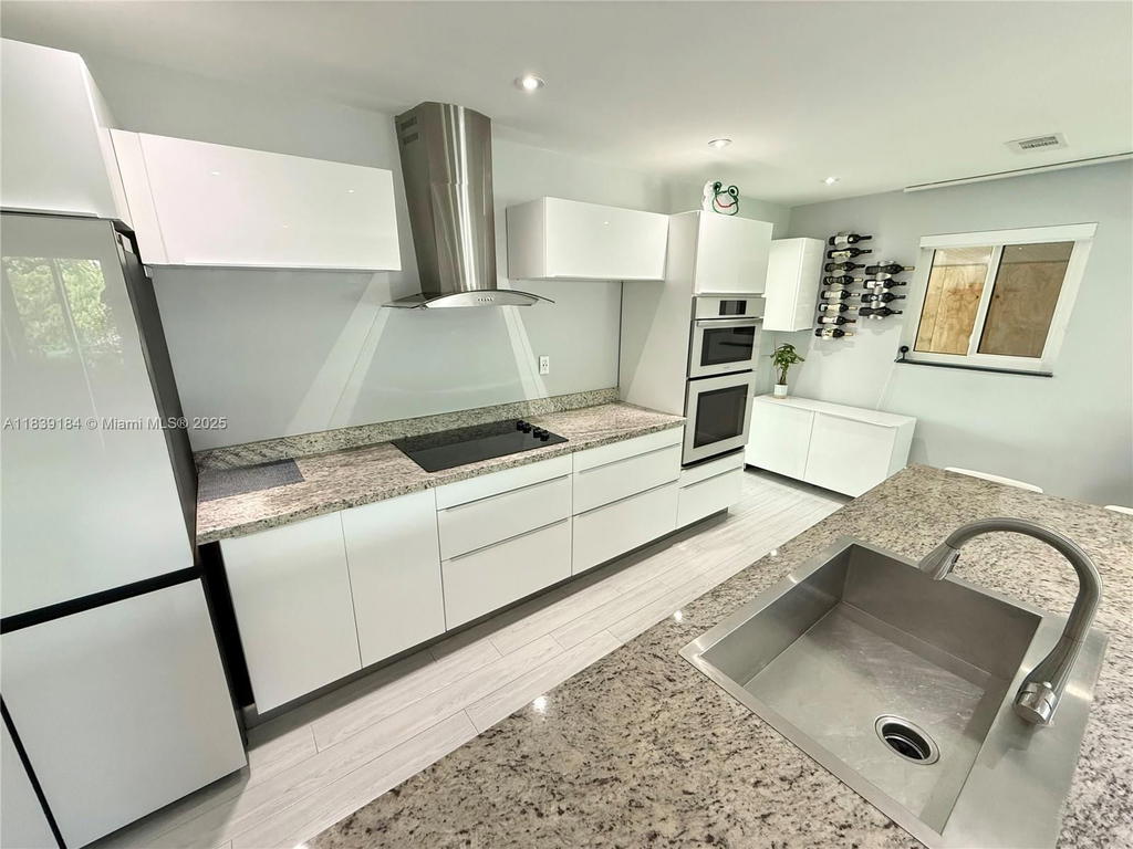 Real estate property located at 1620 68th Ter, Broward, Boulevard Heights Sec 4, Hollywood, FL