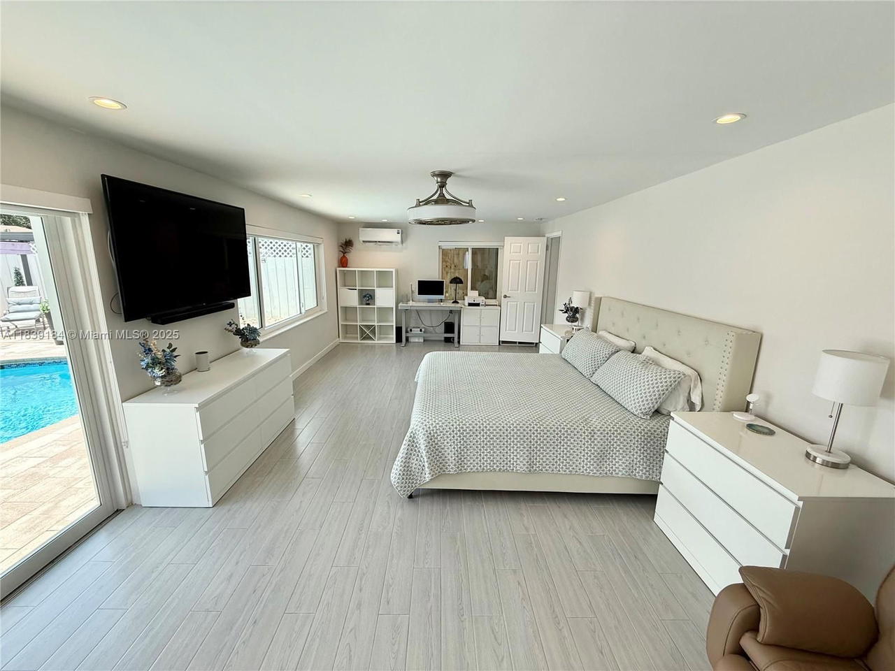 Real estate property located at 1620 68th Ter, Broward, Boulevard Heights Sec 4, Hollywood, FL