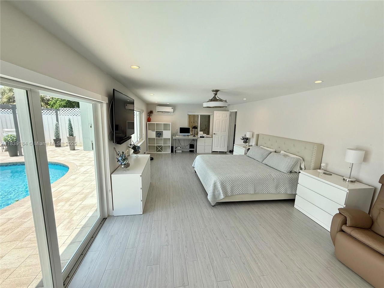 Real estate property located at 1620 68th Ter, Broward, Boulevard Heights Sec 4, Hollywood, FL