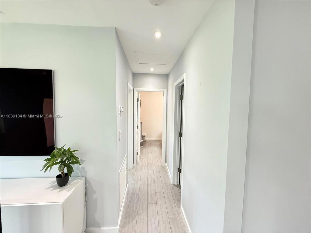 Real estate property located at 1620 68th Ter, Broward, Boulevard Heights Sec 4, Hollywood, FL