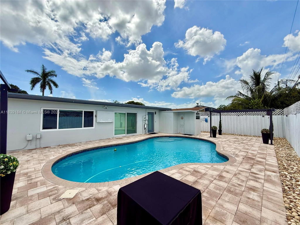 Real estate property located at 1620 68th Ter, Broward, Boulevard Heights Sec 4, Hollywood, FL
