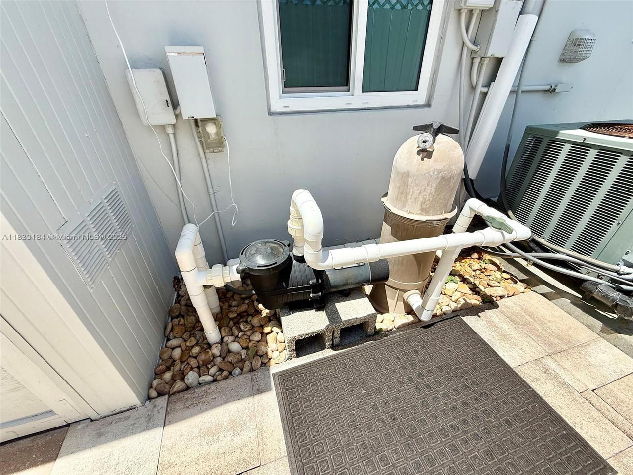 Real estate property located at 1620 68th Ter, Broward, Boulevard Heights Sec 4, Hollywood, FL