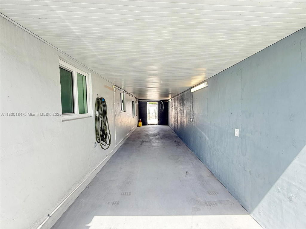 Real estate property located at 1620 68th Ter, Broward, Boulevard Heights Sec 4, Hollywood, FL