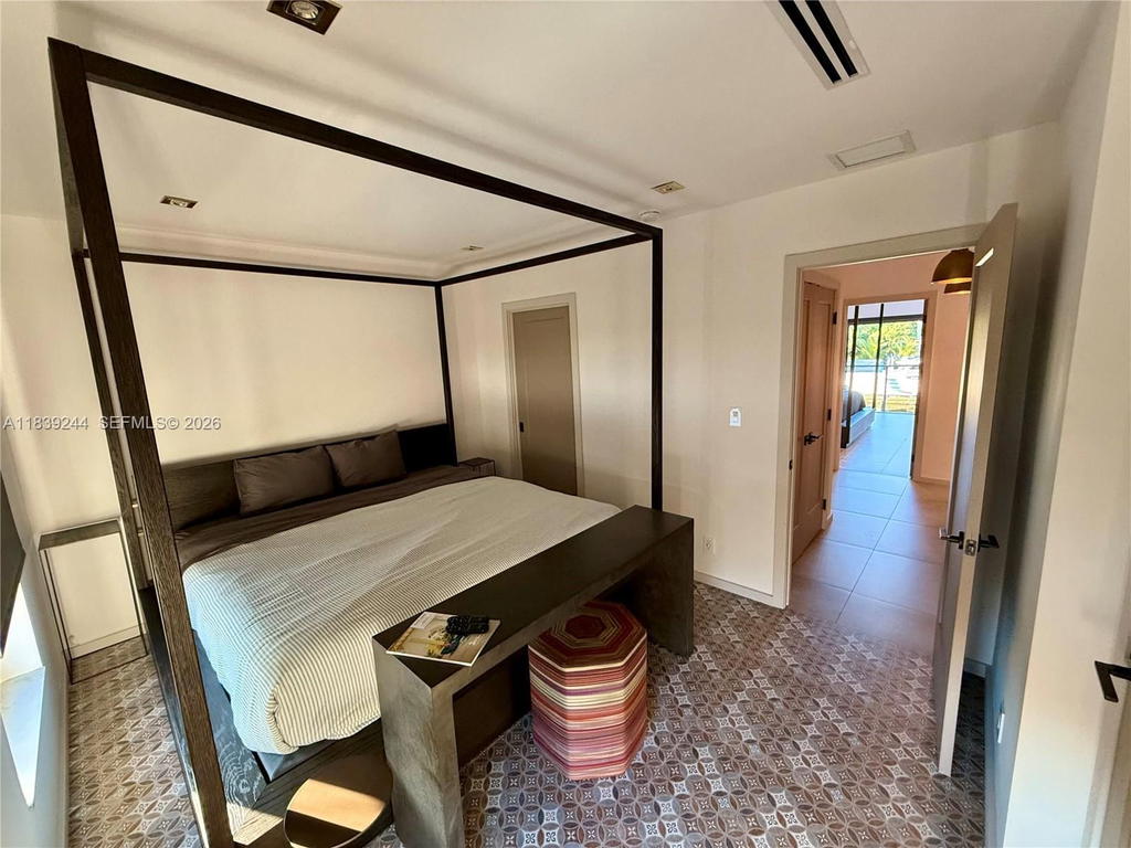 Real estate property located at 1945 123rd St, Miami-dade, Areta Ests Sec 6, North Miami, FL