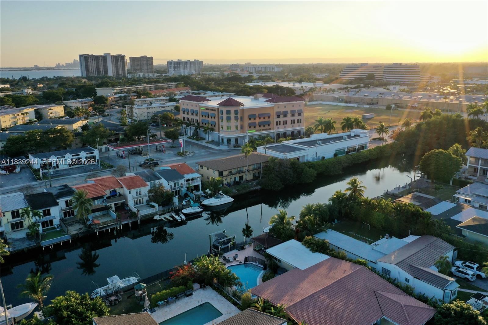Real estate property located at 1945 123rd St, Miami-dade, Areta Ests Sec 6, North Miami, FL