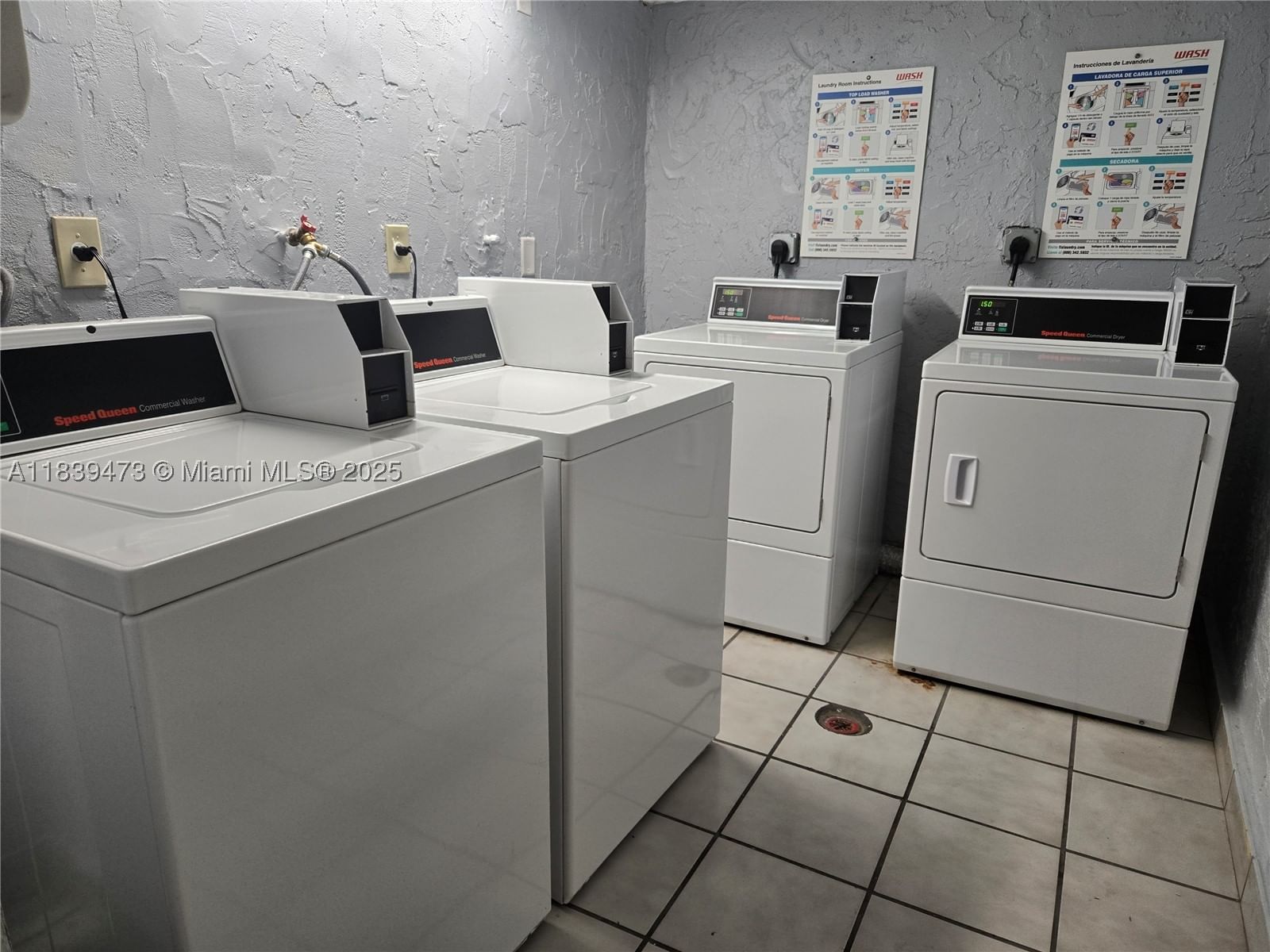 Real estate property located at 5755 20 Ave #206, Miami-dade, Westland Gardens, Hialeah, FL