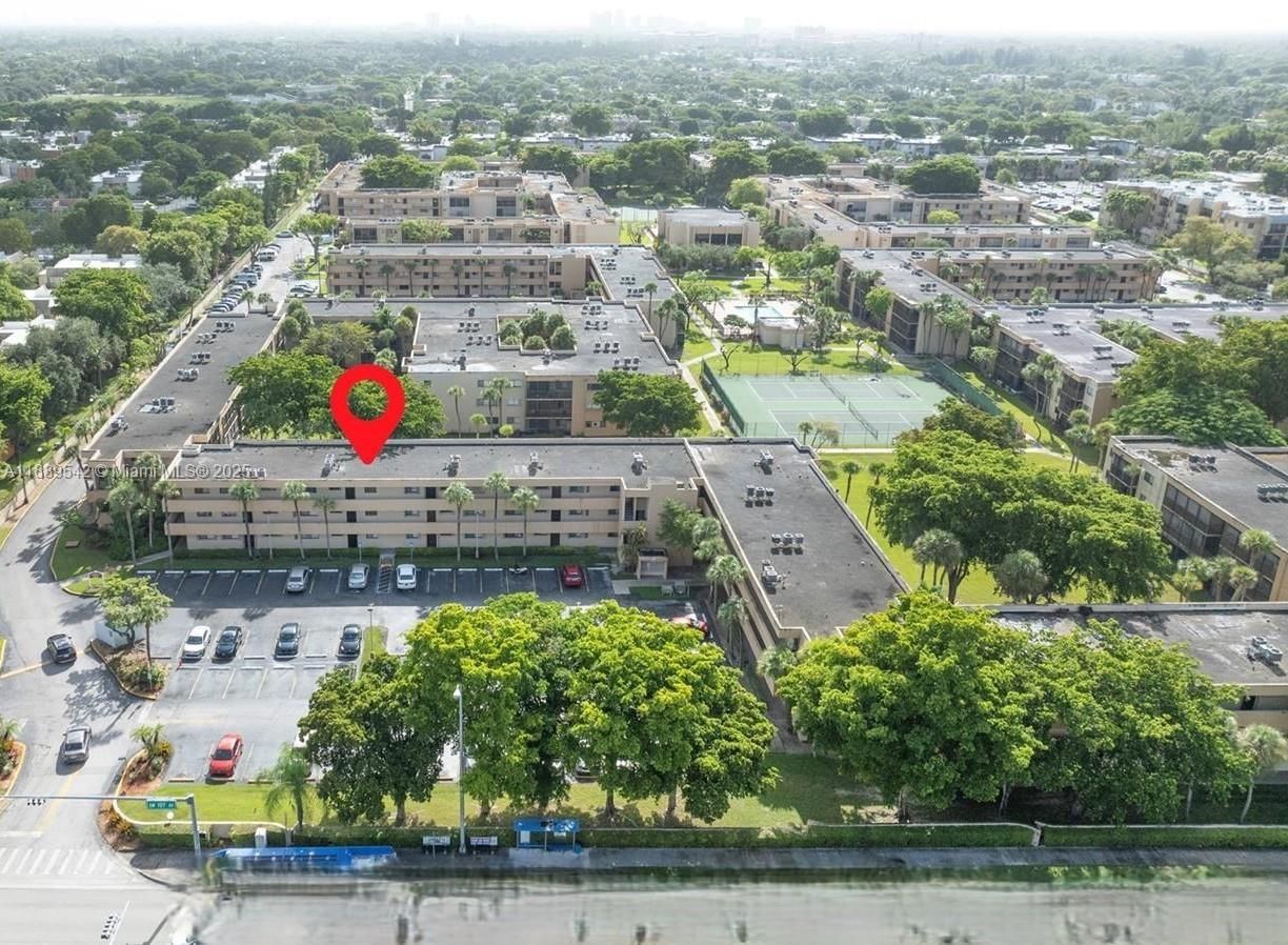 Real estate property located at 8415 107th Ave #130W, Miami-dade, Kendall Acres West Condo, Miami, FL