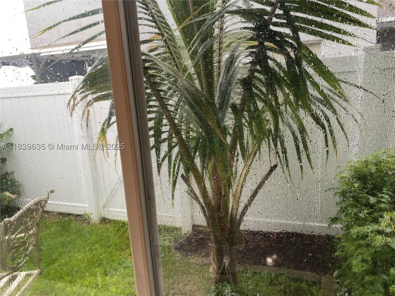 Real estate property located at 6006 Plum Pl, Broward, Land Section 8, Tamarac, FL