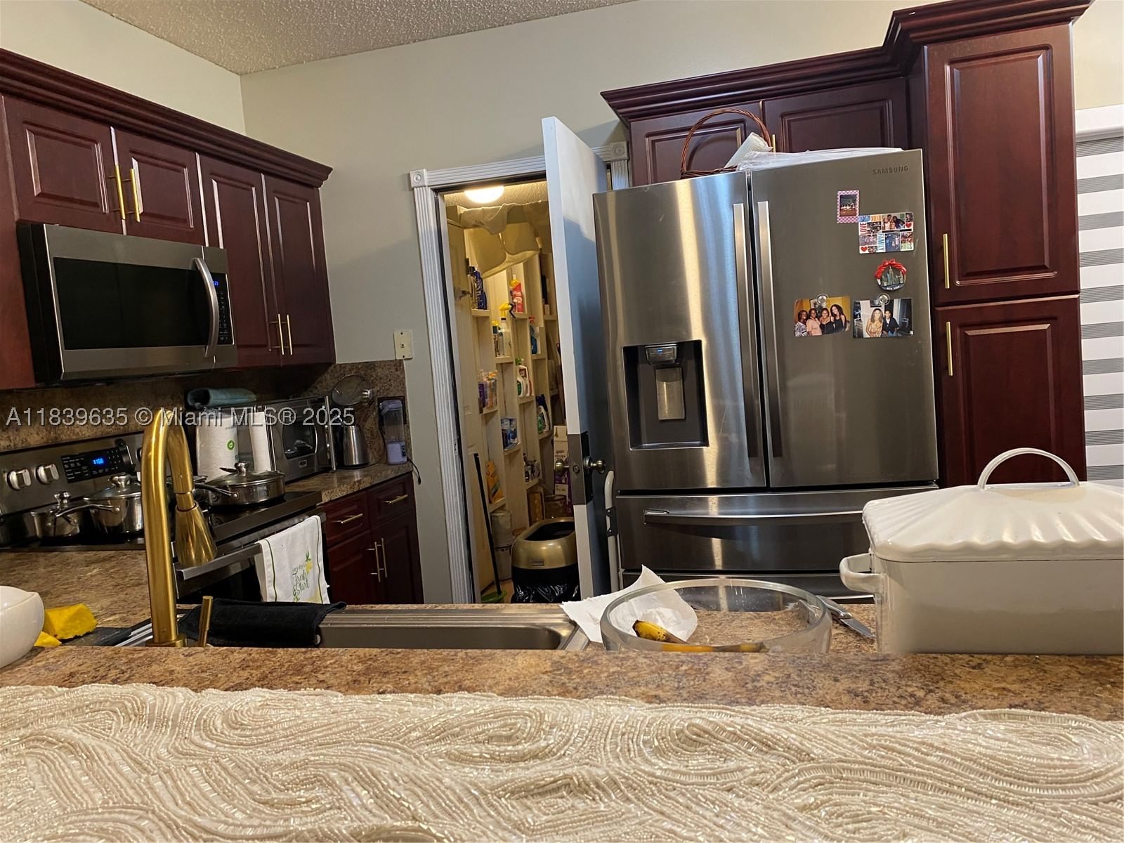 Real estate property located at 6006 Plum Pl, Broward, Land Section 8, Tamarac, FL