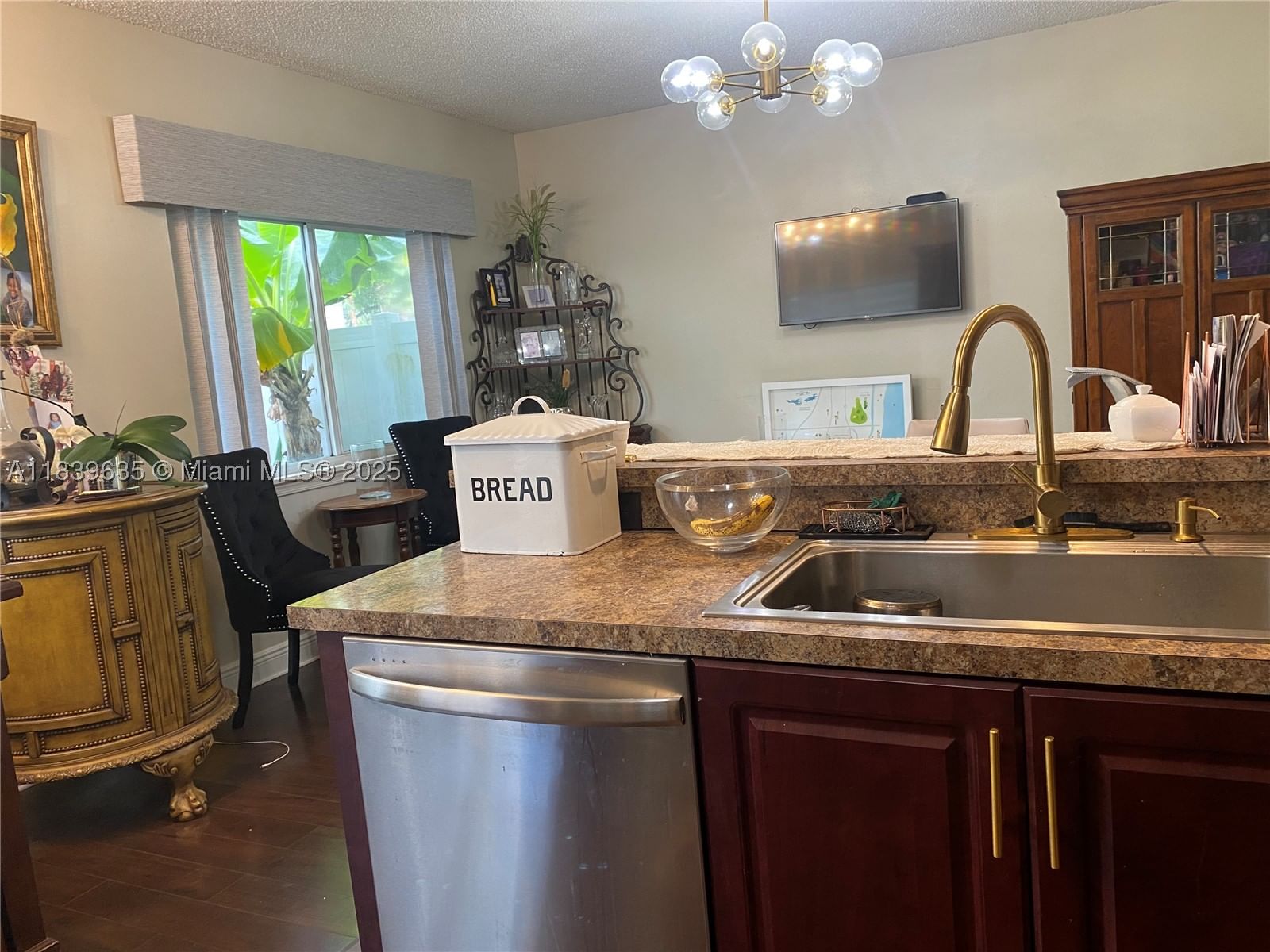 Real estate property located at 6006 Plum Pl, Broward, Land Section 8, Tamarac, FL