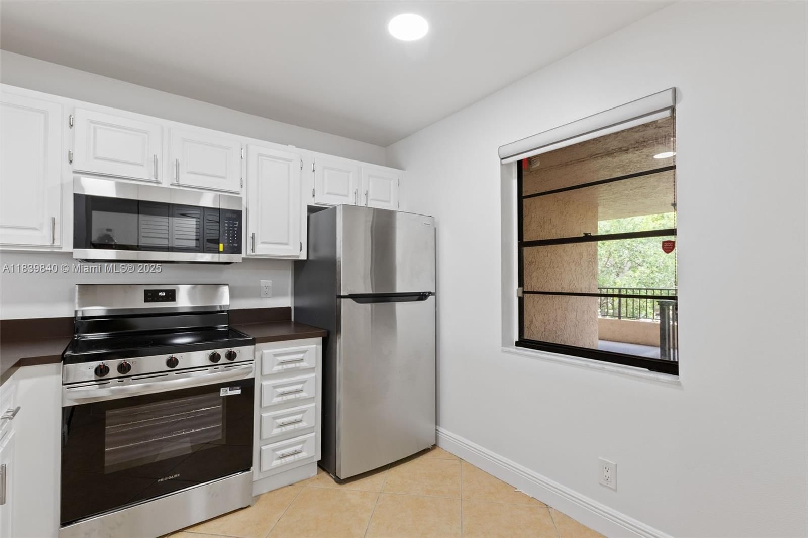 Real estate property located at 10501 Broward Blvd #407, Broward, Plantation Racquet Club, Plantation, FL