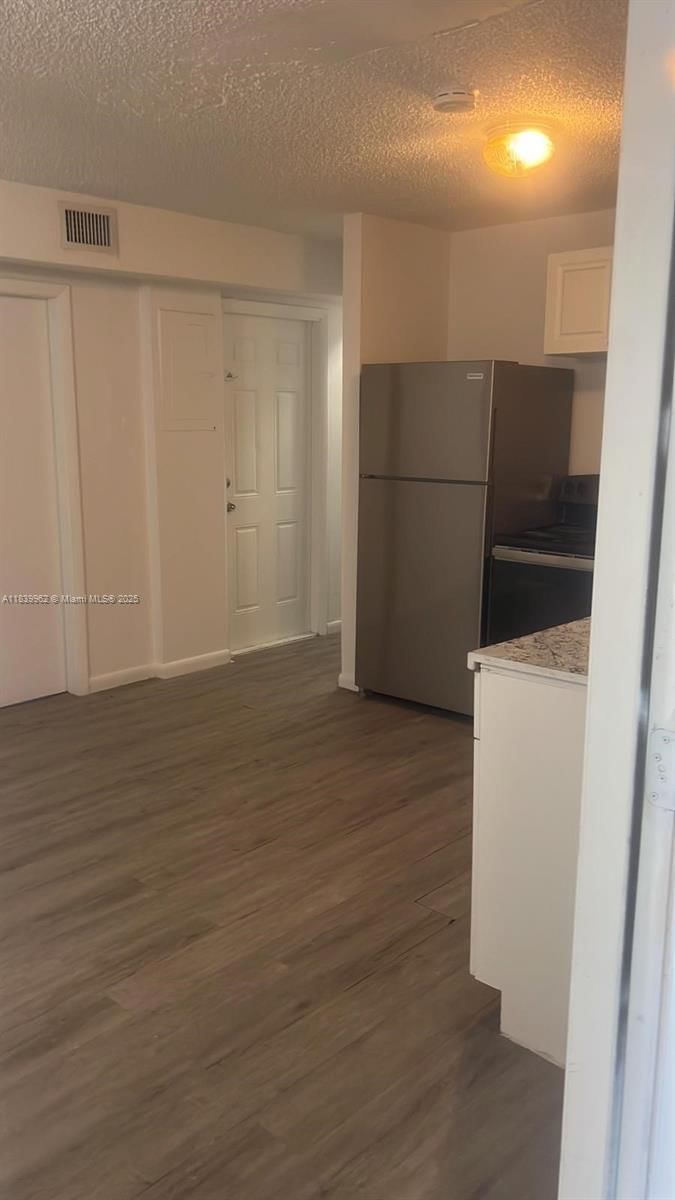 Real estate property located at 7230 3rd St, Miami-dade, Winona Park 1st Addn, Miami, FL
