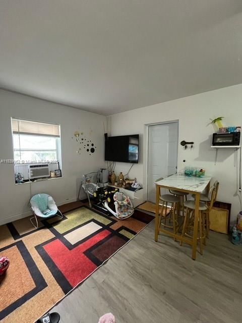 Real estate property located at 7230 3rd St, Miami-dade, Winona Park 1st Addn, Miami, FL