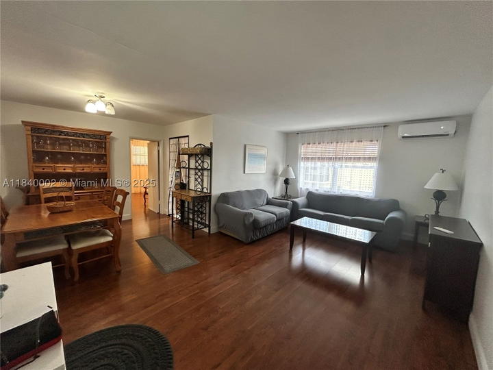 Real estate property located at 1717 Rodman St #15, Broward, Rodman Gardens Co-op, Hollywood, FL