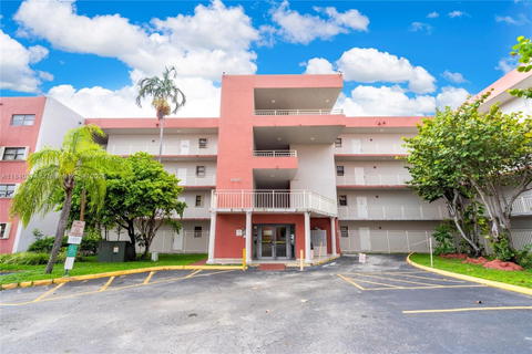 Real estate property located at 8425 8th St #304, Miami-dade, Visions At Fountainbleau, Miami, FL