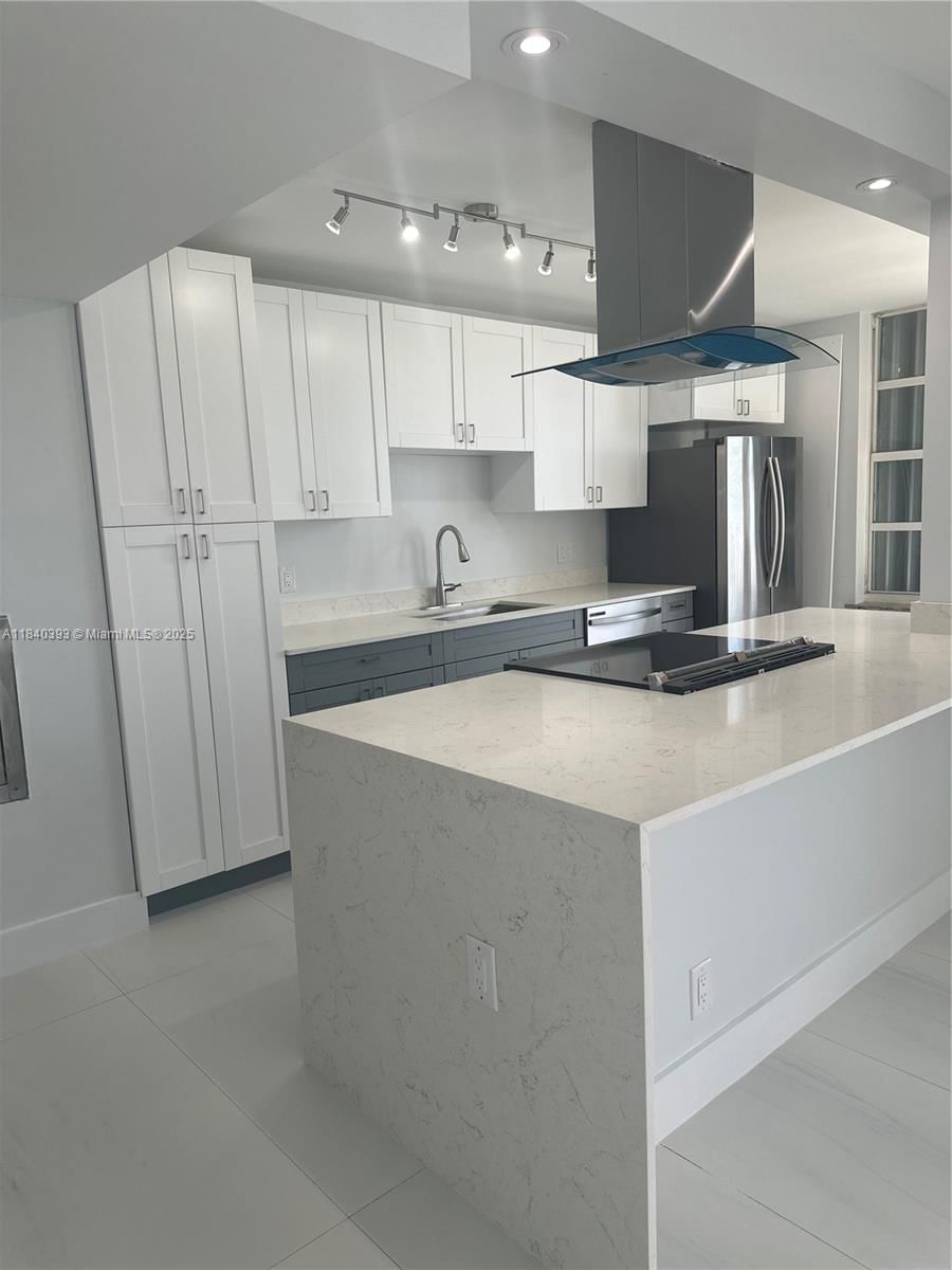Real estate property located at 4280 Galt Ocean Dr #17C, Broward, Plaza South Condo, Fort Lauderdale, FL