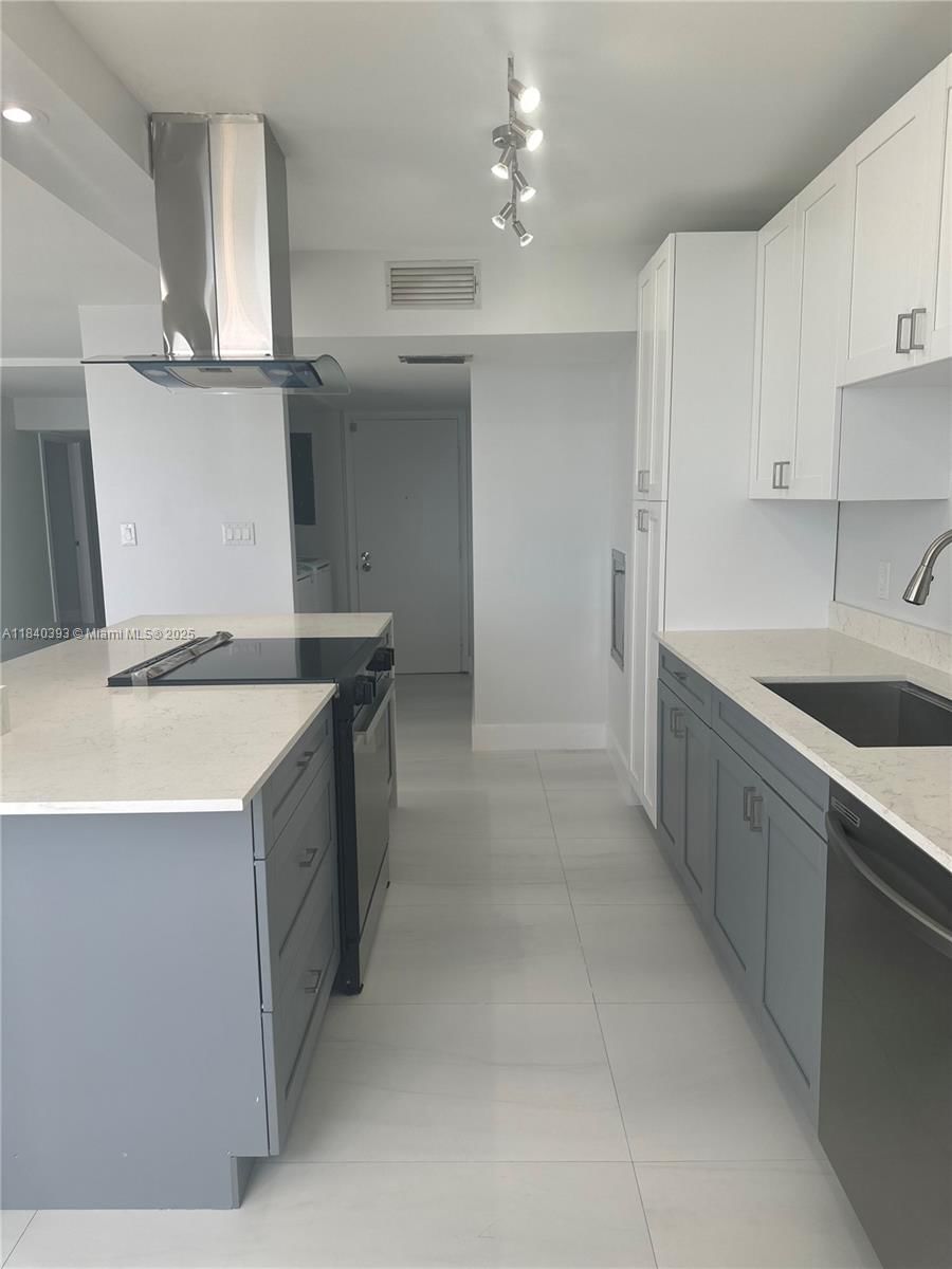 Real estate property located at 4280 Galt Ocean Dr #17C, Broward, Plaza South Condo, Fort Lauderdale, FL