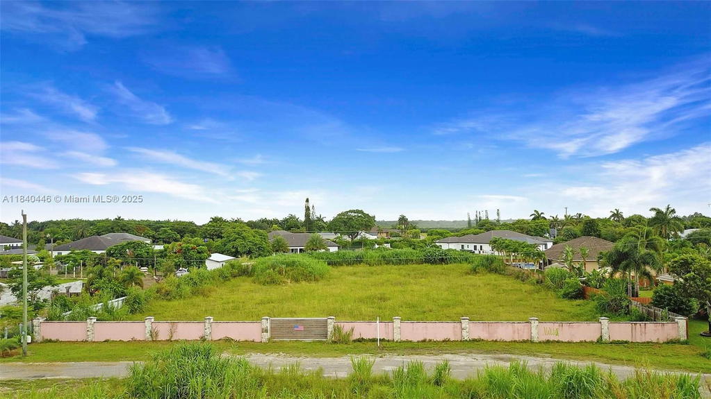 Real estate property located at 17399 282 ST, Miami-dade, The Redlands Sec 4, Homestead, FL