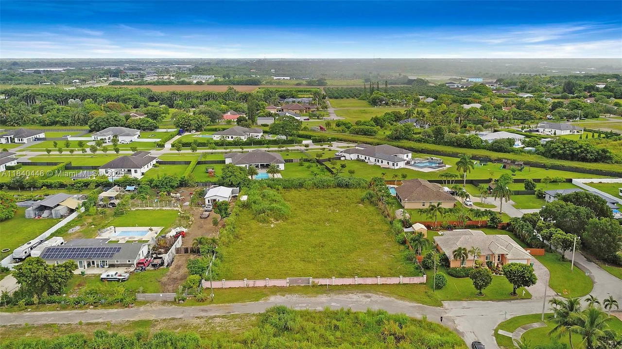 Real estate property located at 17399 282 ST, Miami-dade, The Redlands Sec 4, Homestead, FL