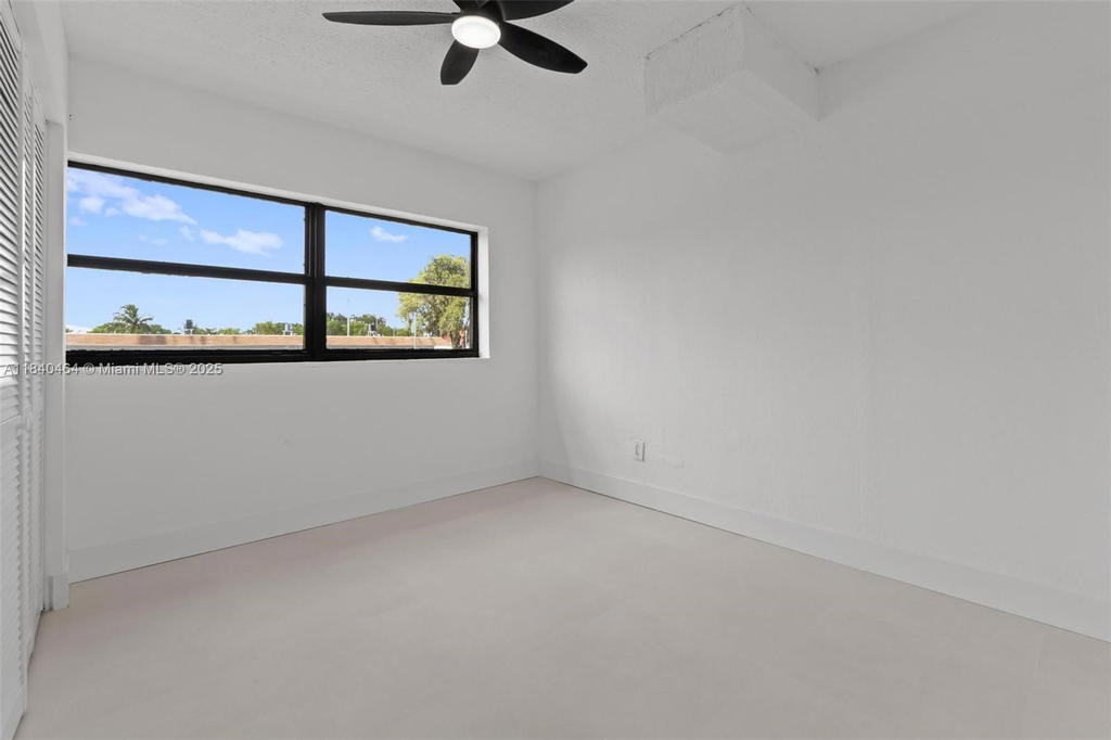 Real estate property located at 18201 20th Ave, Miami-dade, Sunny Isles Inland, Miami Gardens, FL