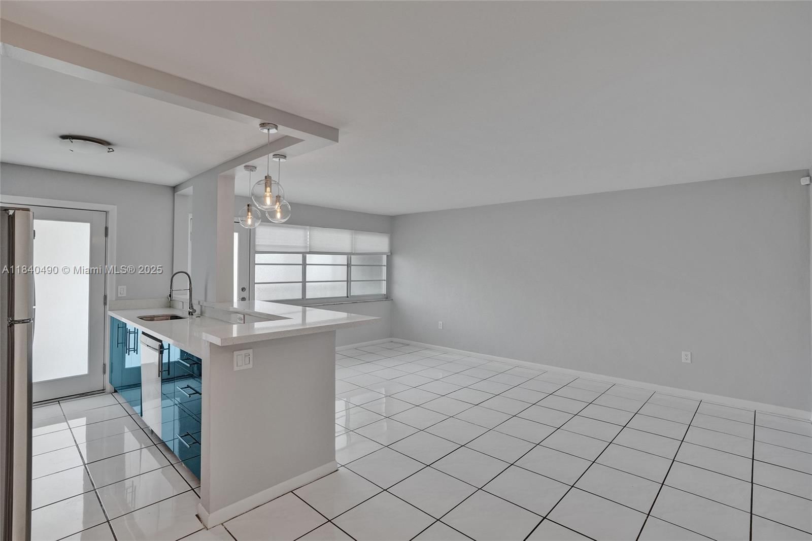 Real estate property located at 1100 11th St #204, Miami-dade, Flamingo Parkview Condo, Miami Beach, FL
