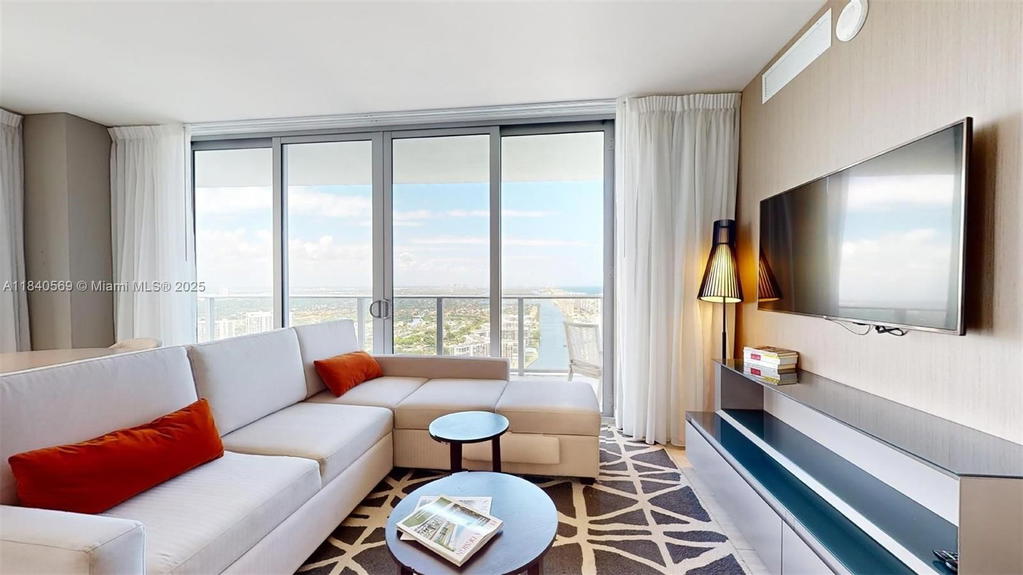 Real estate property located at 4010 Ocean Dr T3802, Broward, 4010 South Ocean Condo, Hollywood, FL