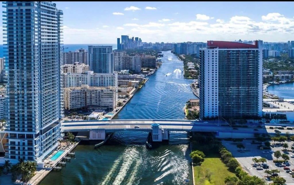 Real estate property located at 4010 Ocean Dr T3802, Broward, 4010 South Ocean Condo, Hollywood, FL