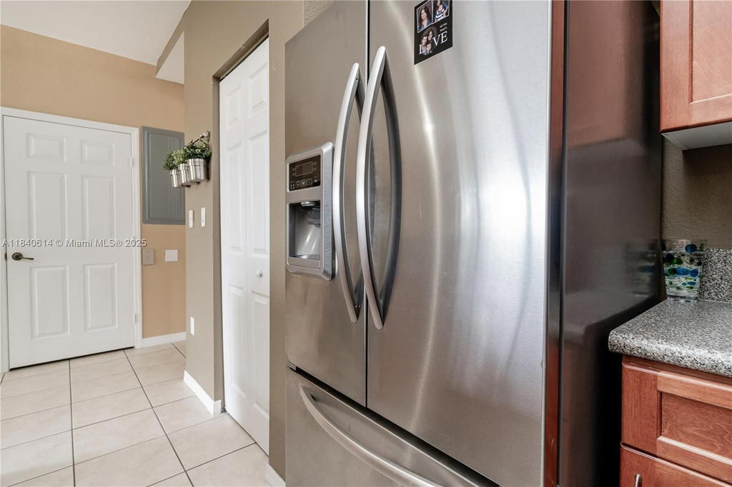 Real estate property located at 14053 49th St #7, Broward, Las Terrazas At Vizcaya C, Miramar, FL