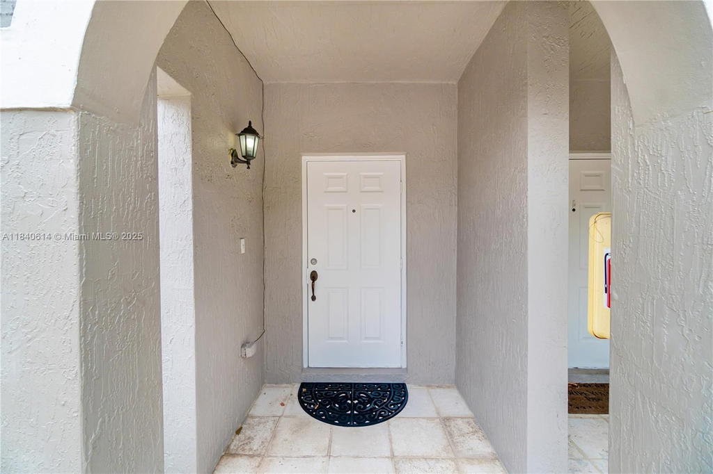 Real estate property located at 14053 49th St #7, Broward, Las Terrazas At Vizcaya C, Miramar, FL