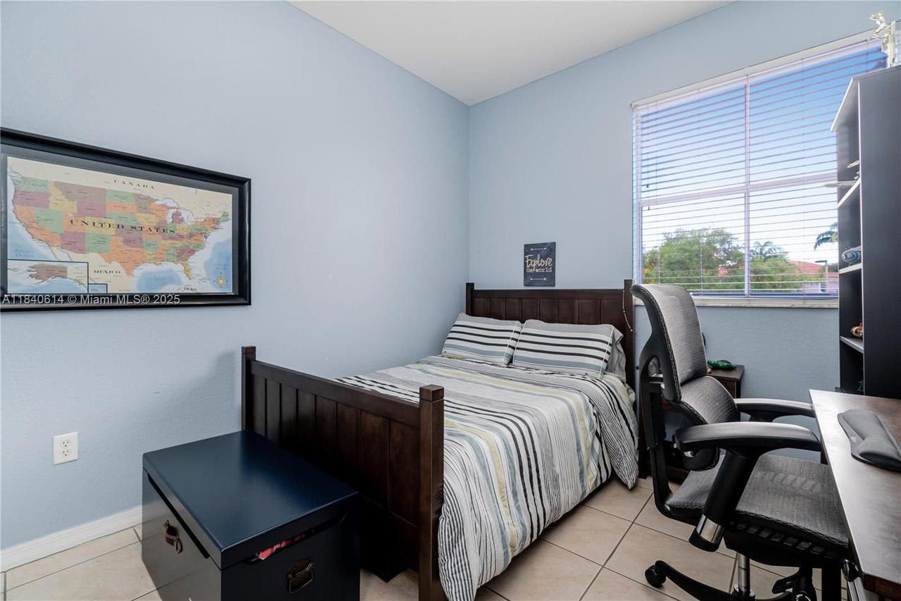 Real estate property located at 14053 49th St #7, Broward, Las Terrazas At Vizcaya C, Miramar, FL