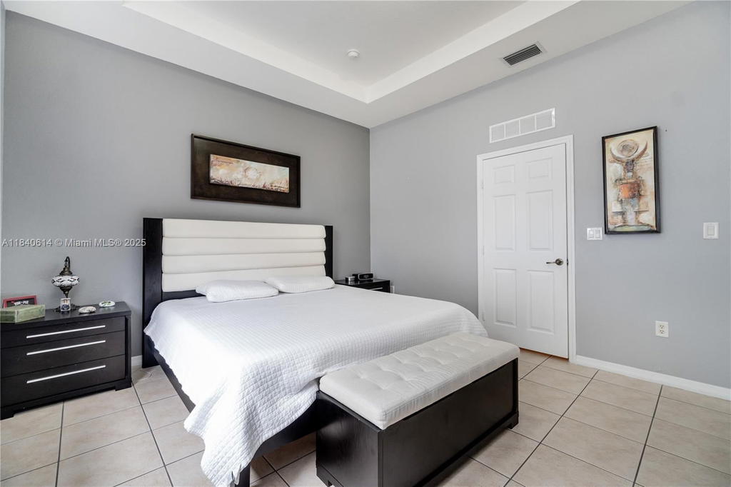 Real estate property located at 14053 49th St #7, Broward, Las Terrazas At Vizcaya C, Miramar, FL