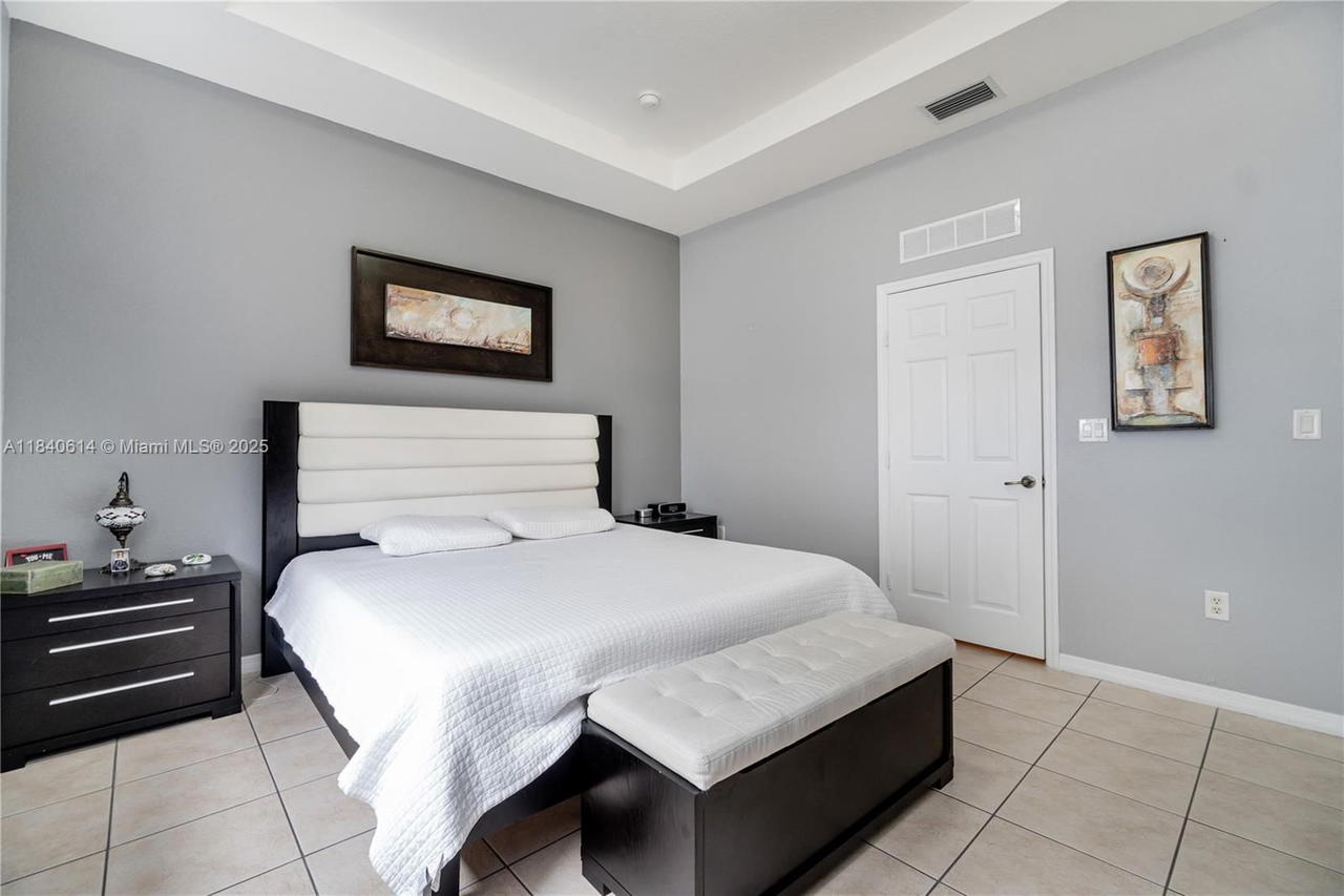 Real estate property located at 14053 49th St #7, Broward, Las Terrazas At Vizcaya C, Miramar, FL