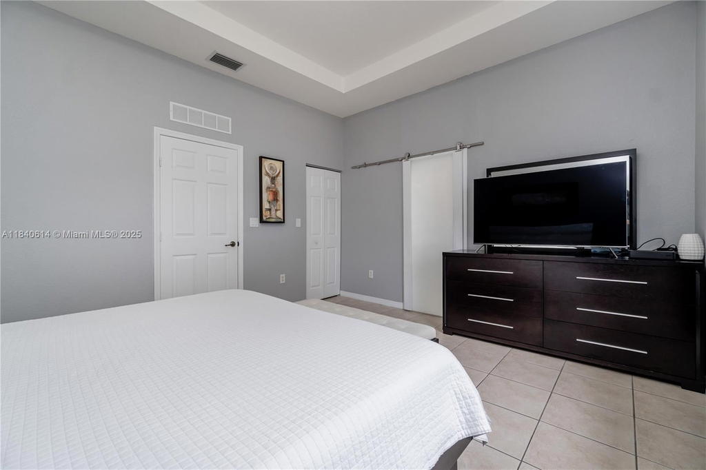 Real estate property located at 14053 49th St #7, Broward, Las Terrazas At Vizcaya C, Miramar, FL