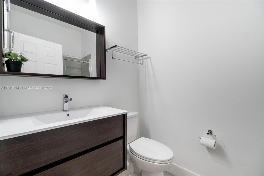 Real estate property located at 14053 49th St #7, Broward, Las Terrazas At Vizcaya C, Miramar, FL