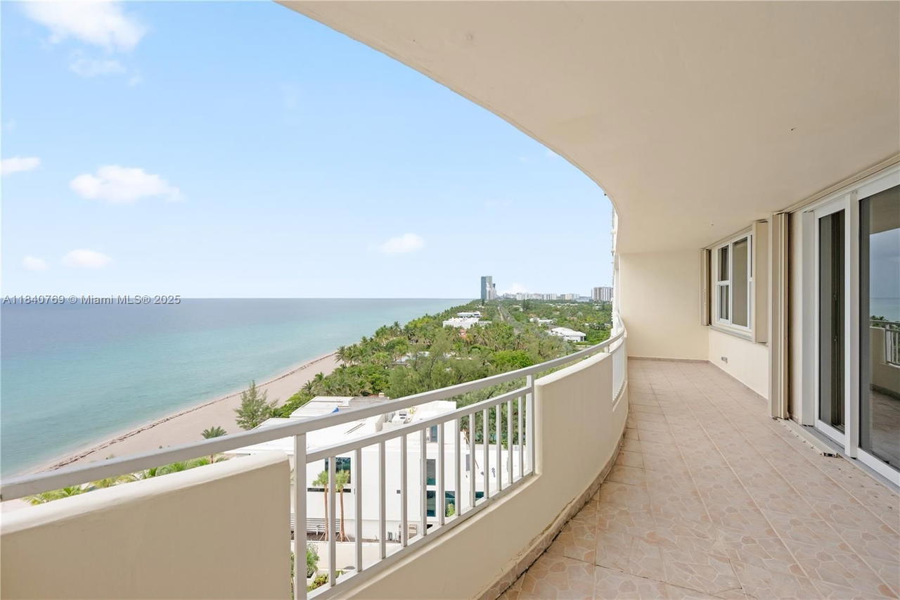 Real estate property located at 3180 Ocean Dr #1212, Broward, Parker Dorado Condo, Hallandale Beach, FL