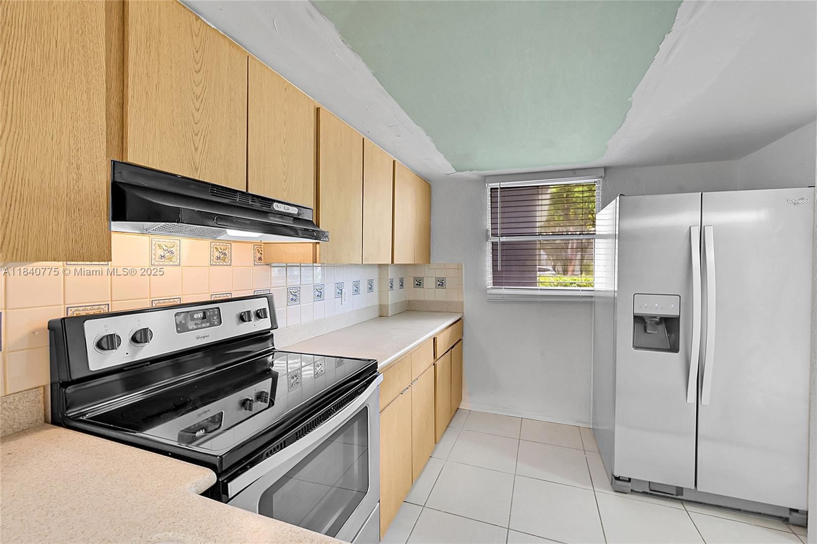 Real estate property located at 112 Royal Park Dr #1C, Broward, Royal Park Condo, Oakland Park, FL