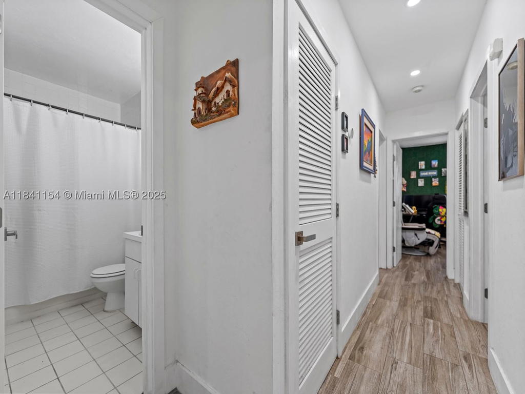 Real estate property located at 19711 Whispering Pines Rd, Miami-dade, Whispering Pines Est Sec, Cutler Bay, FL