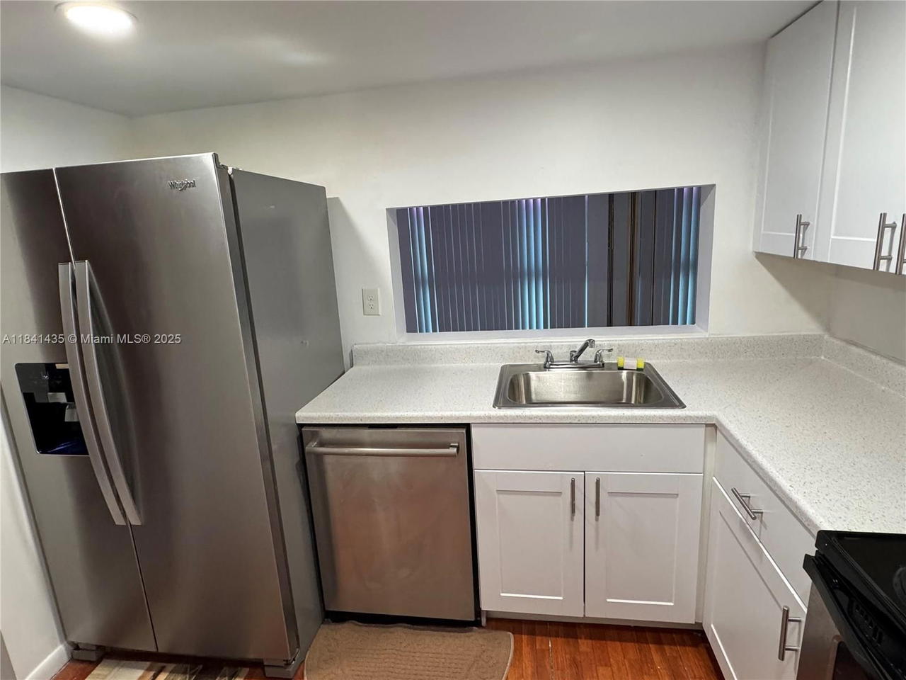 Real estate property located at 11780 18th St #321-2, Miami-dade, International Park I Cond, Miami, FL